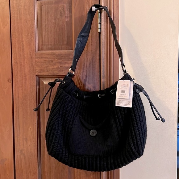 NWT Ugg Shoulder Bag - Picture 1 of 10